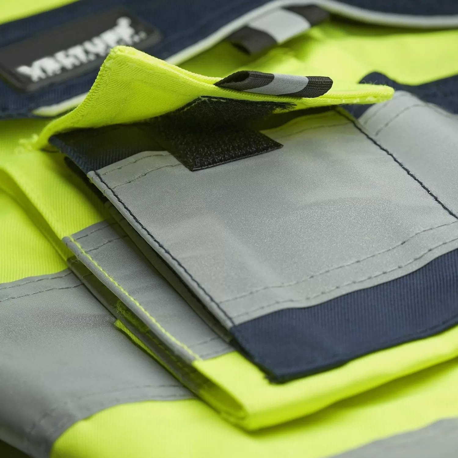 Clearance VELTUFF Hi-vis Arbejdsshorts Med Aftagelige Hylsterlommer Gul